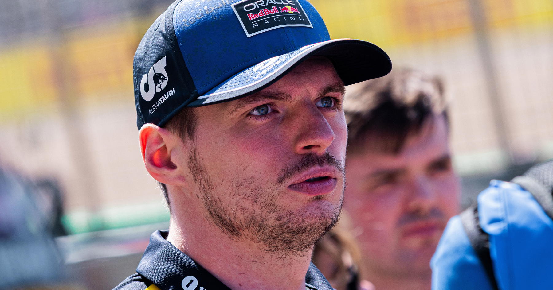 Max Verstappen issues George Russell defence after controversial incident thumbnail
