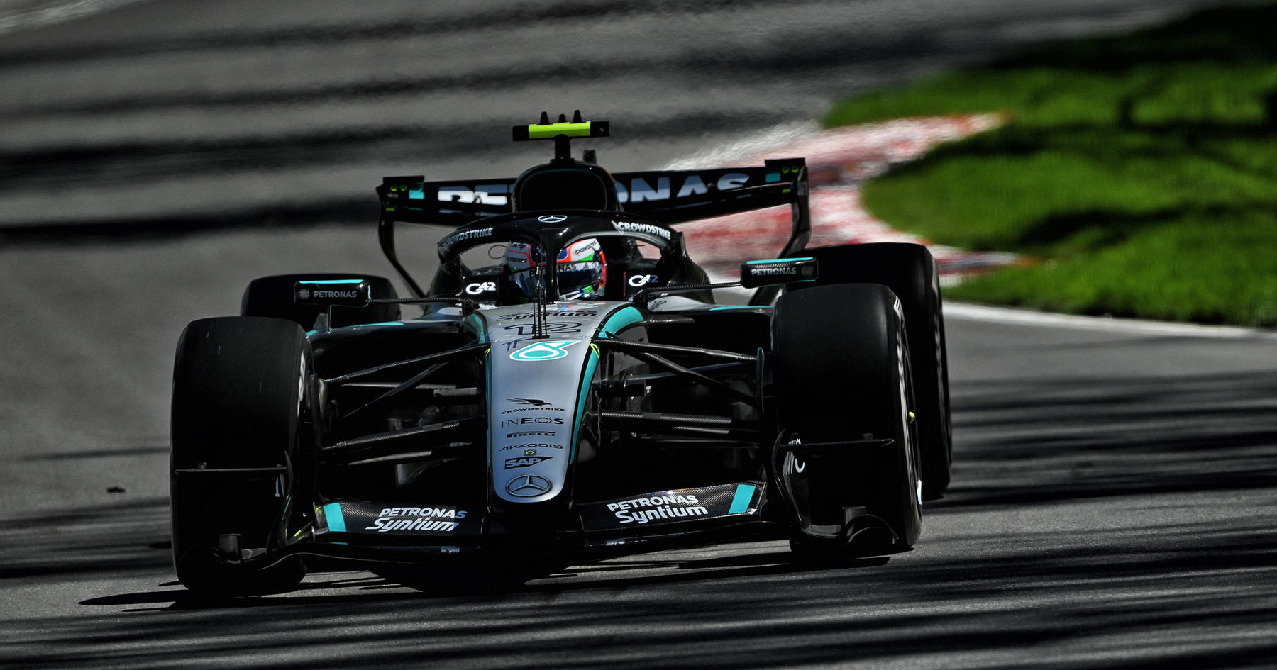 Kimi Antonelli concedes to mistake that nearly handed George Russell advantage source thumbnail