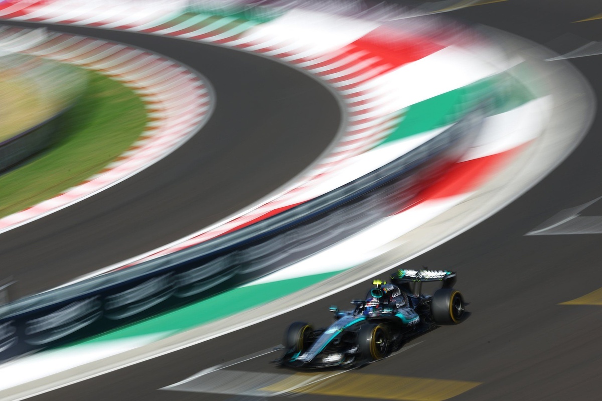 Hungarian GP long runs: Kimi Antonelli hits back at Ferrari thumbnail