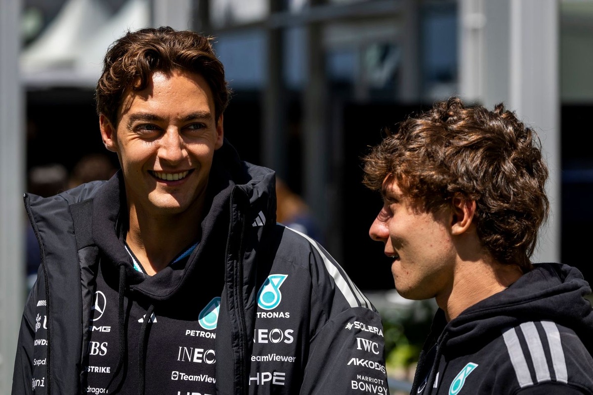 Emerson Fittipaldi explains why Kimi Antonelli-George Russell battle is good for F1 thumbnail