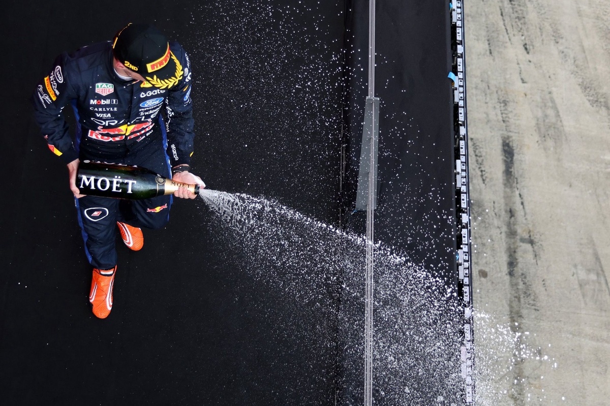 Could Max Verstappen mount a title challenge? "We still have too many issues" source thumbnail