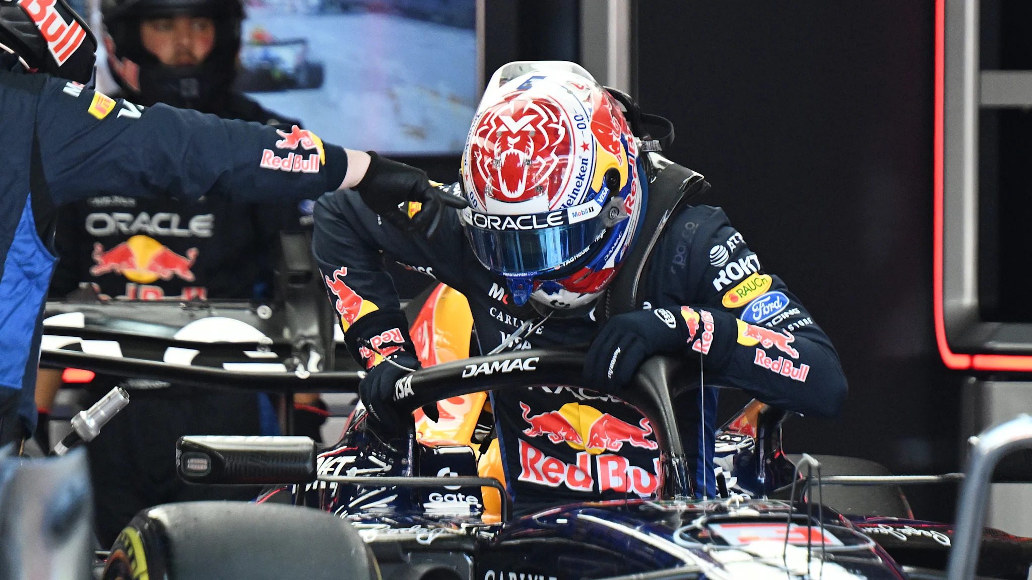 Verstappen reflects on ‘painful' Monaco DNF source thumbnail