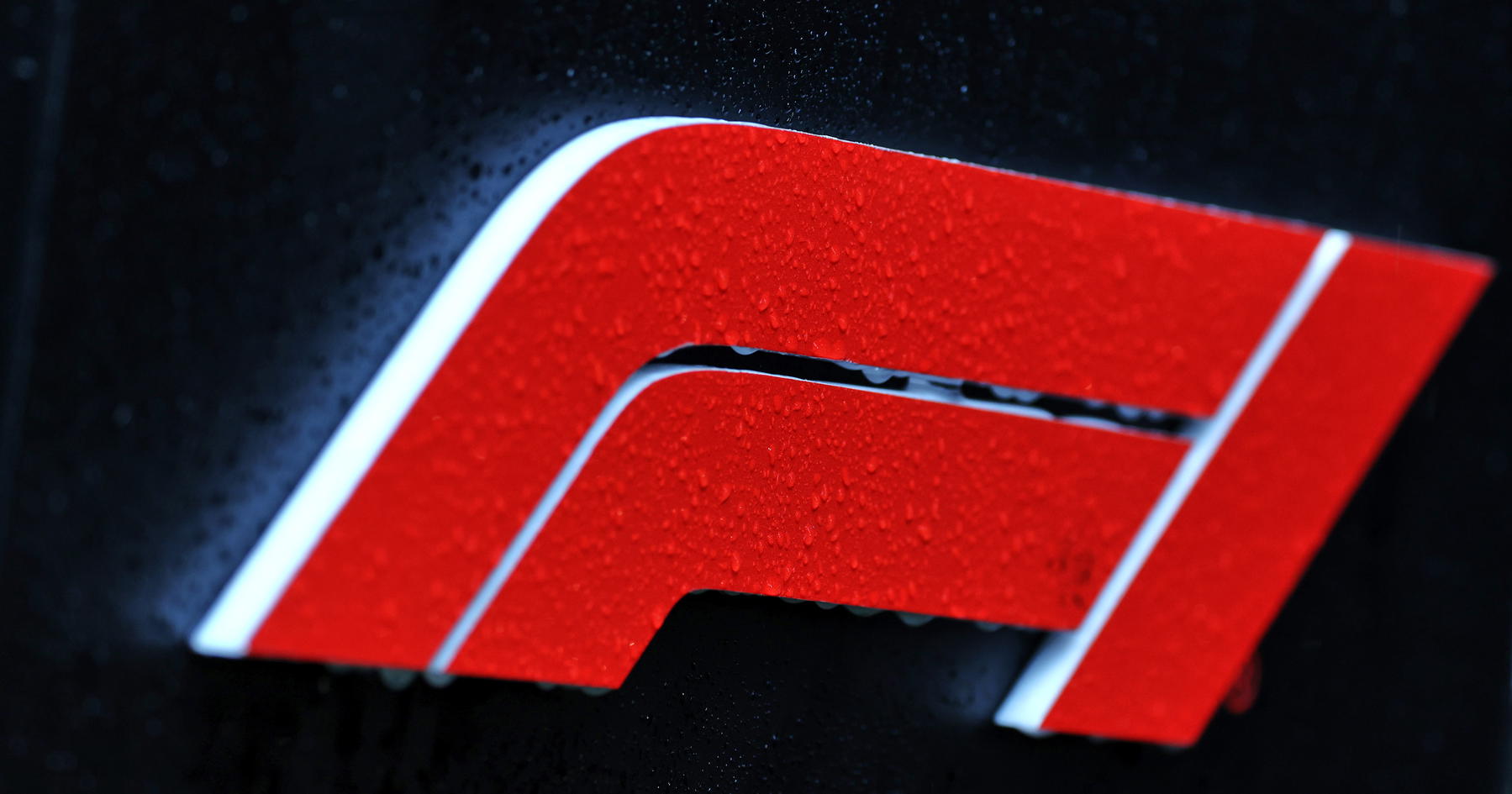 F1 considering return of 'F1 75' style season launch event source thumbnail