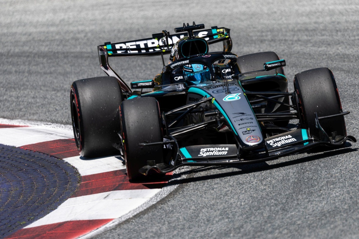 Why George Russell escaped investigation for yellow flag Austria GP pole lap thumbnail