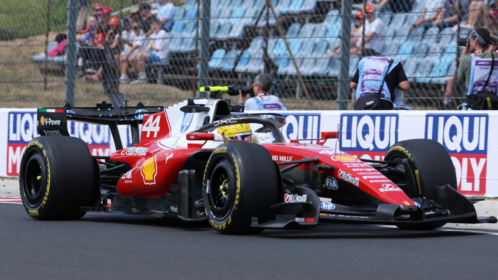 Hamilton fastest as Ferrari dominate Hungarian GP practice thumbnail