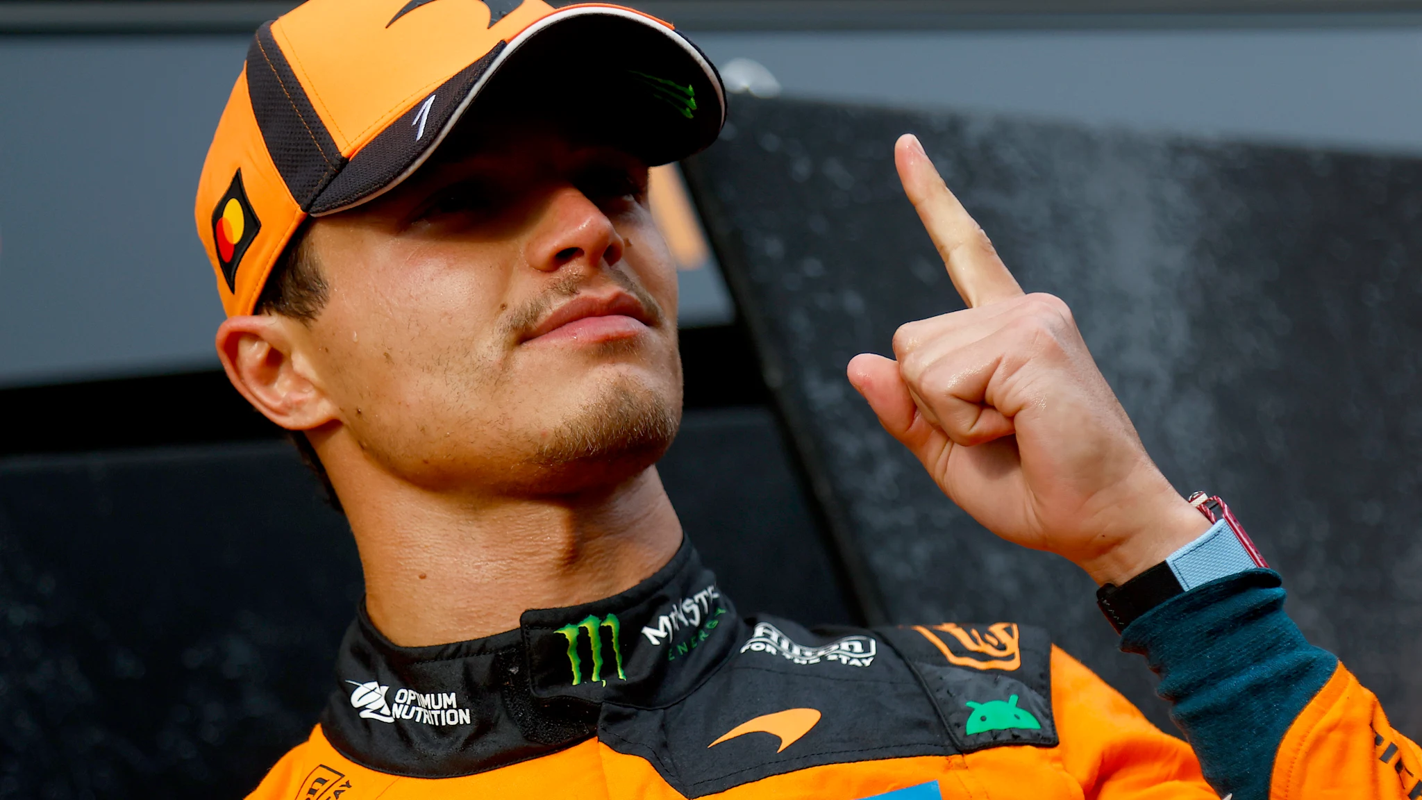 How six laps and wind changes saw Norris win in Hungary thumbnail