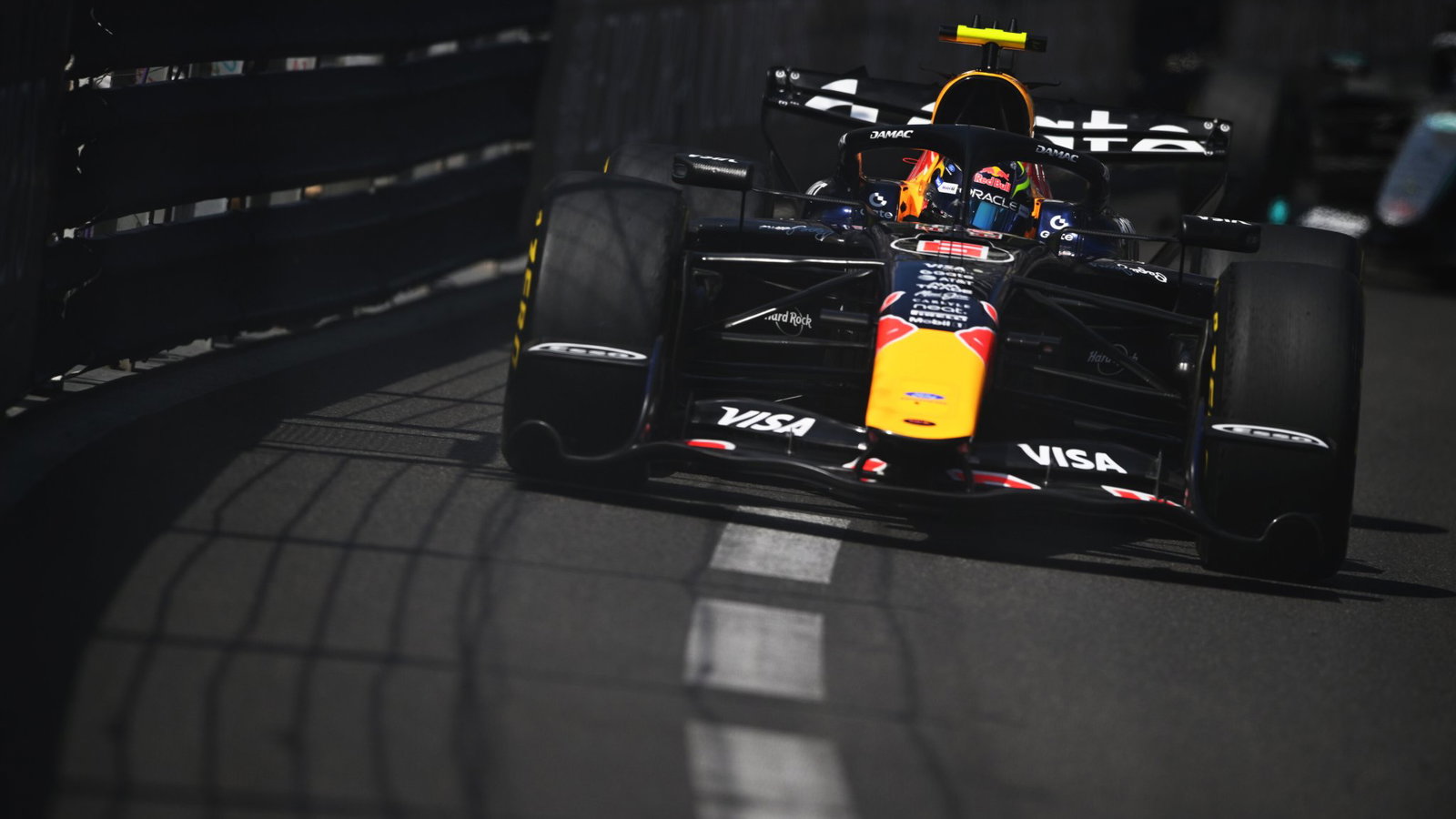 Red Bull insists no data supports FIA's ADUO claim over Ford engine source thumbnail