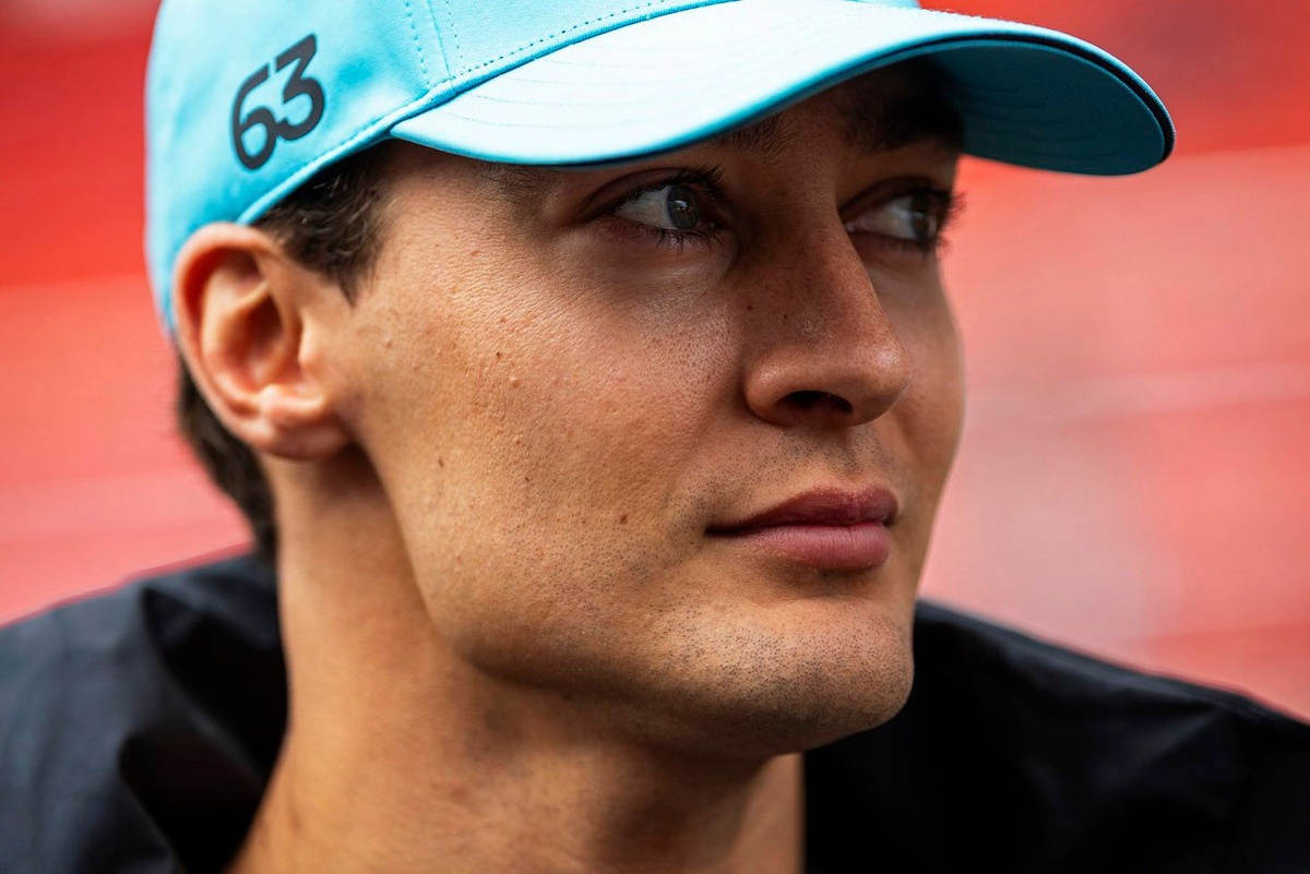 'Too many mistakes' – Mercedes admits Hungarian GP start issue wasn't George Russell's fault source thumbnail