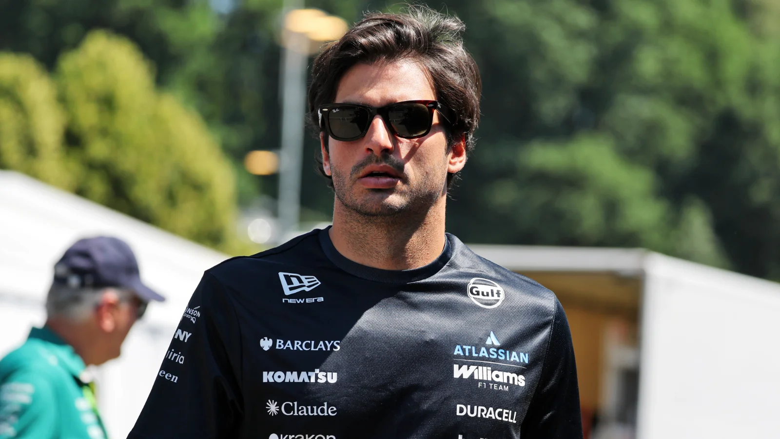 Sainz labels Williams' F1 British GP performances ‘concerning’ thumbnail
