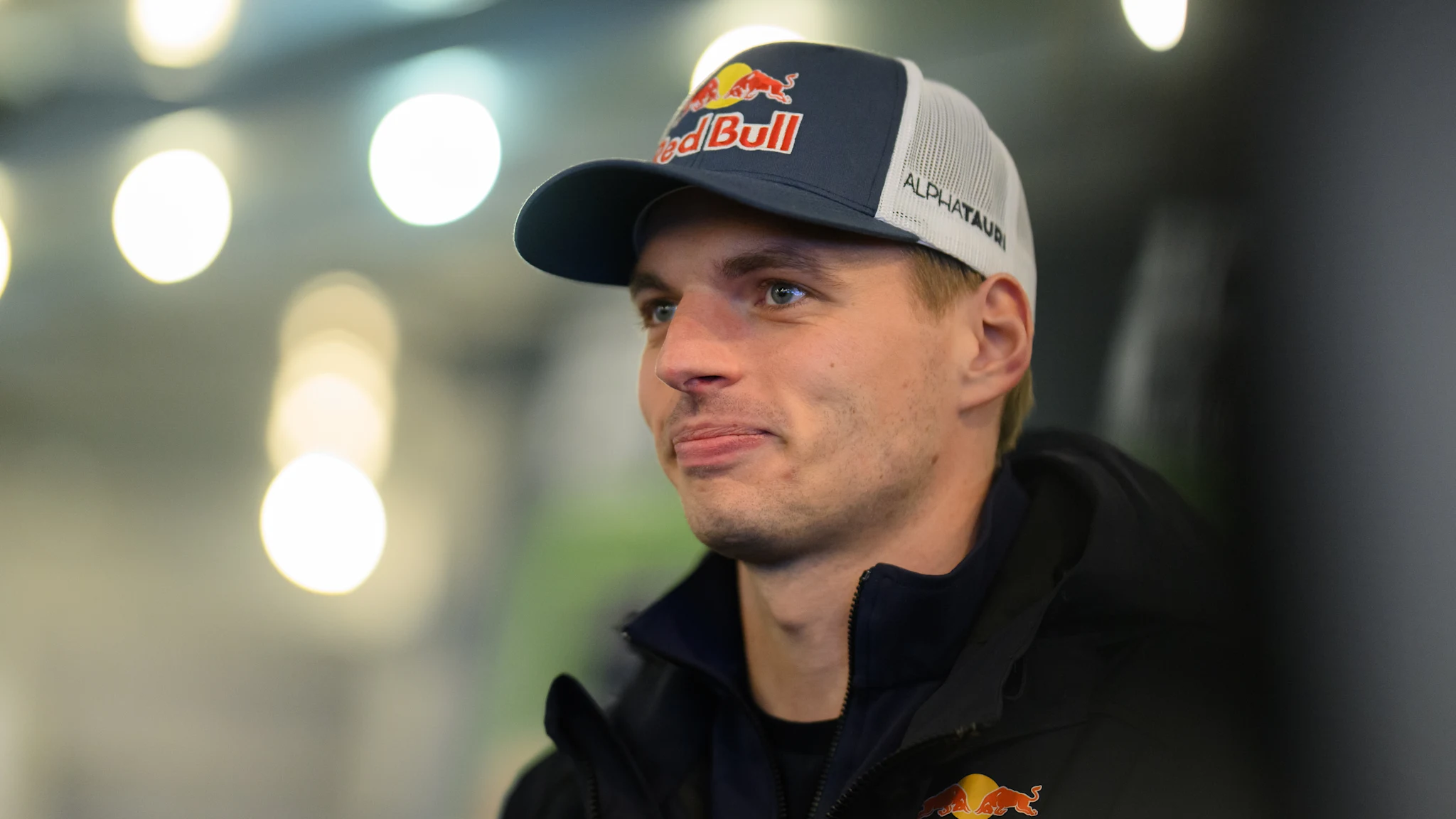Why Coulthard thinks Verstappen is ânot going anywhere' source thumbnail