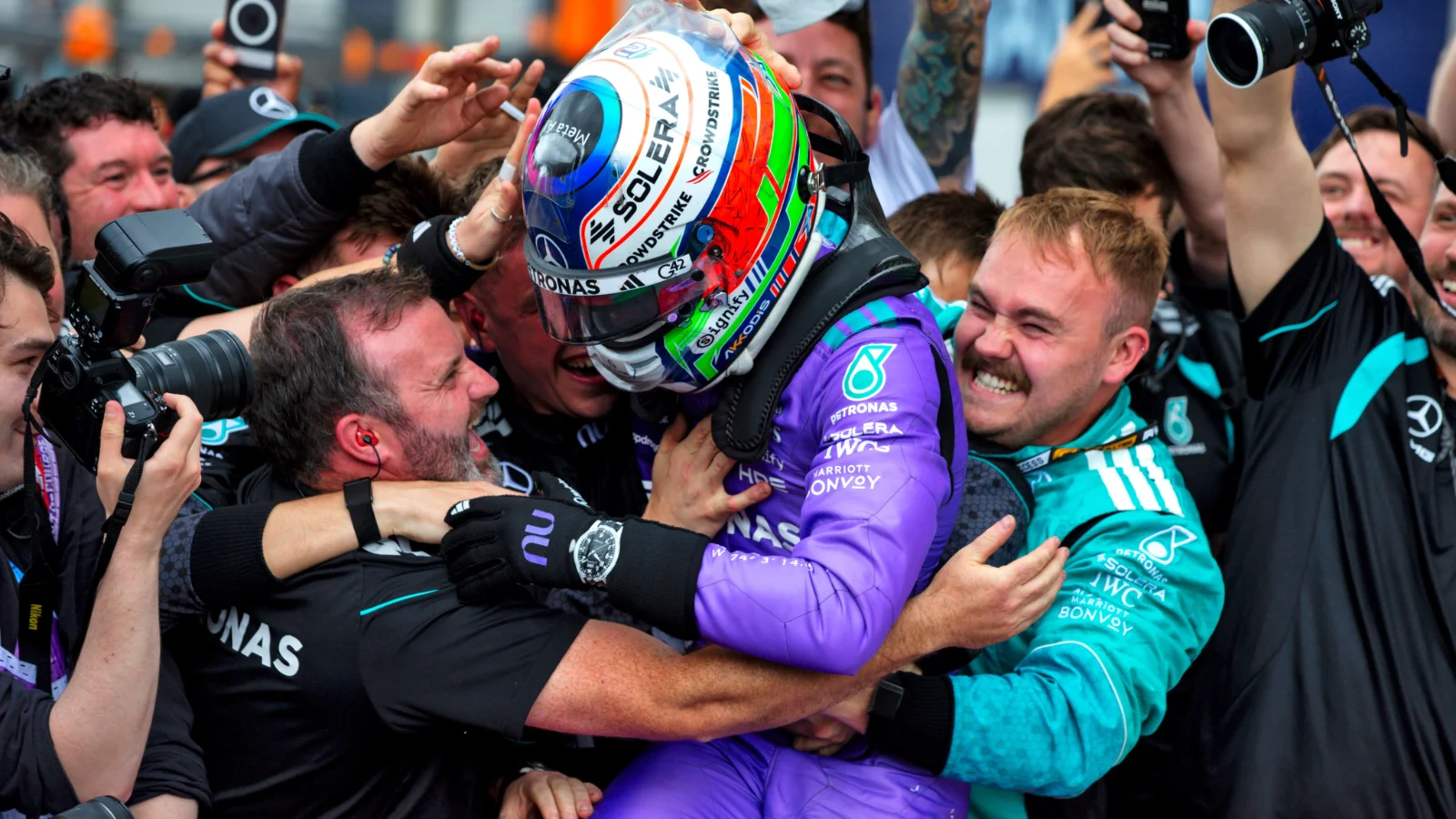 Mercedes admit being ‘scared' of Kimi Antonelli’s stellar F1 season run thumbnail