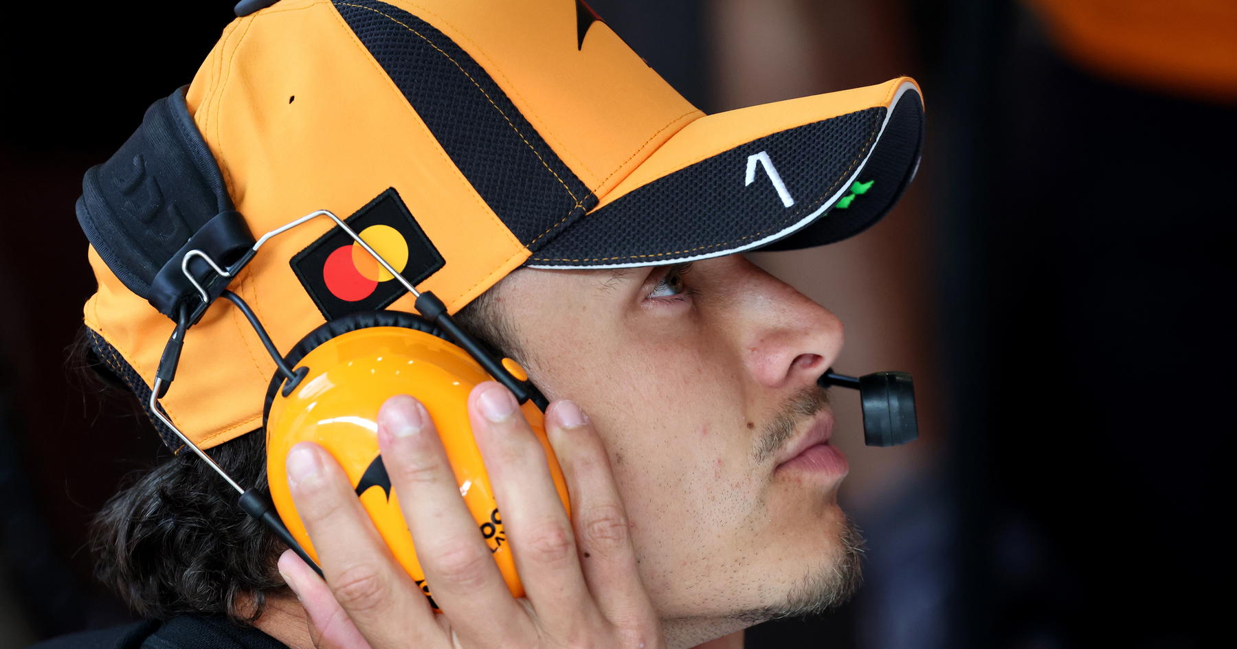 Lando Norris expresses 'sack off' wish as drivers navigate complex F1 tightrope source thumbnail