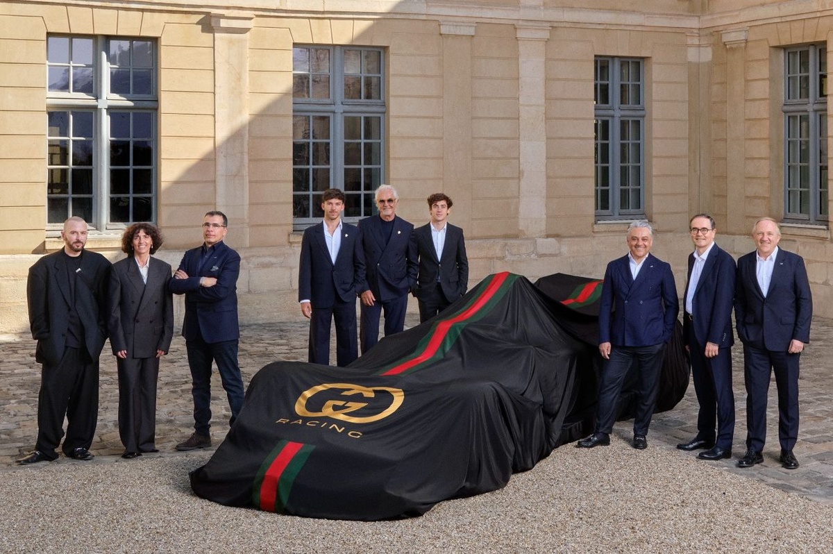 Gucci becomes title partner of Alpine F1 team for 2027 thumbnail