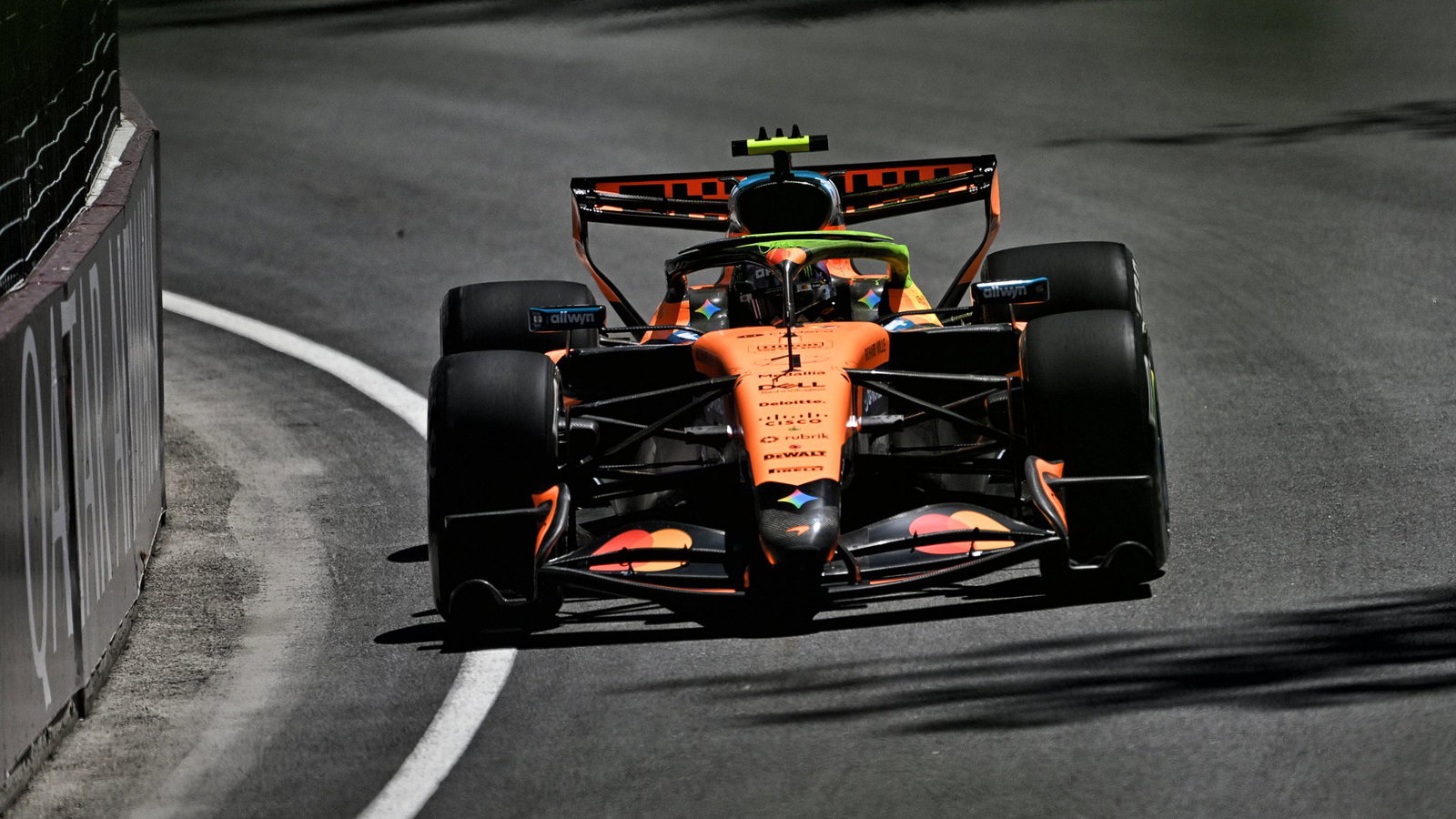 Why McLaren immediately removed its new F1 front wing in Canada source thumbnail