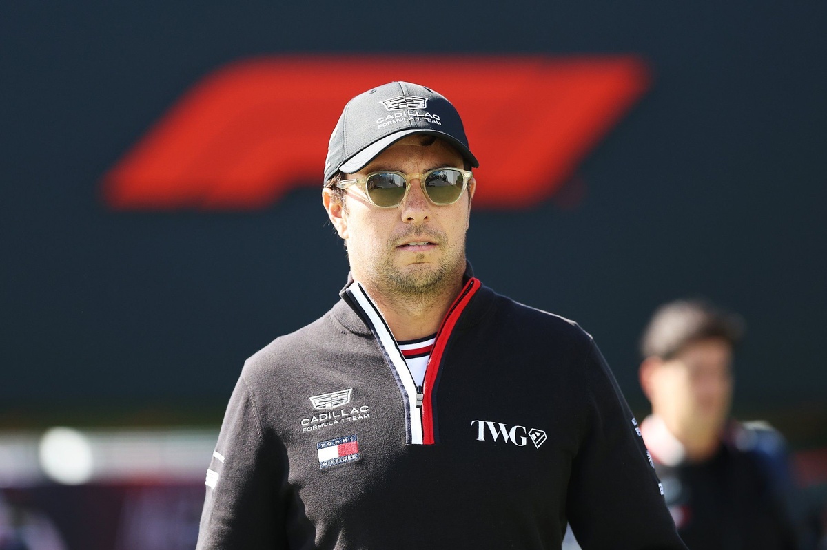 Sergio Perez considered permanent F1 exit after "toxic" end to Red Bull stint source thumbnail