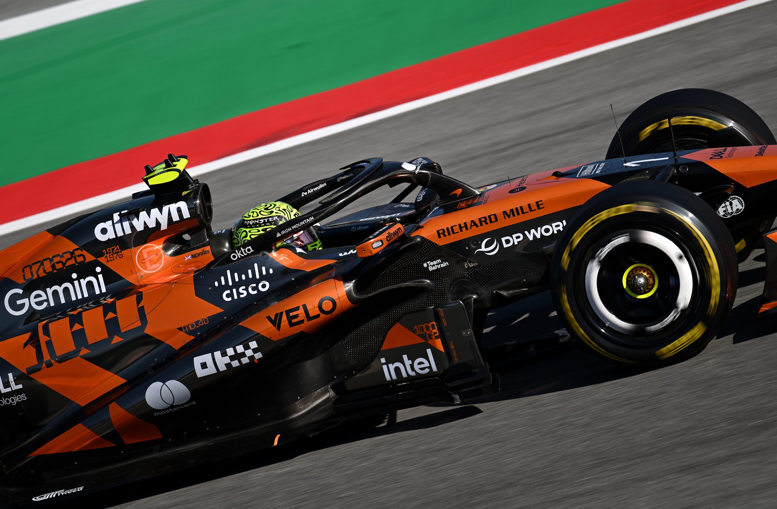 Norris: McLaren ‘up there' but ‘still things I’m not happy with’ thumbnail