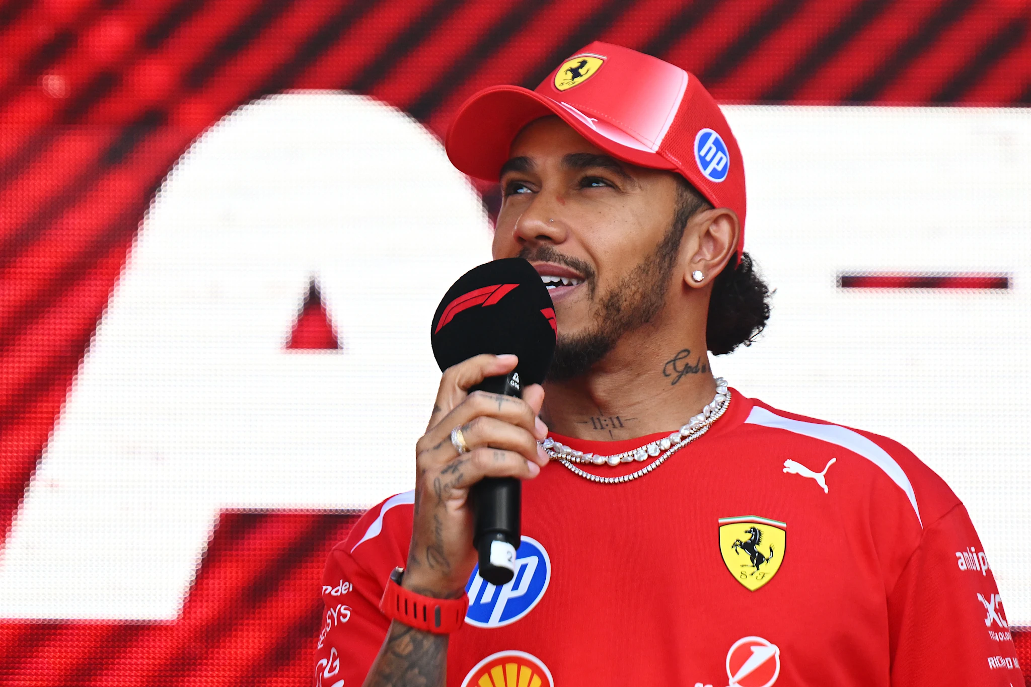 Hamilton gives take on Ferrari's Friday in Belgium source thumbnail