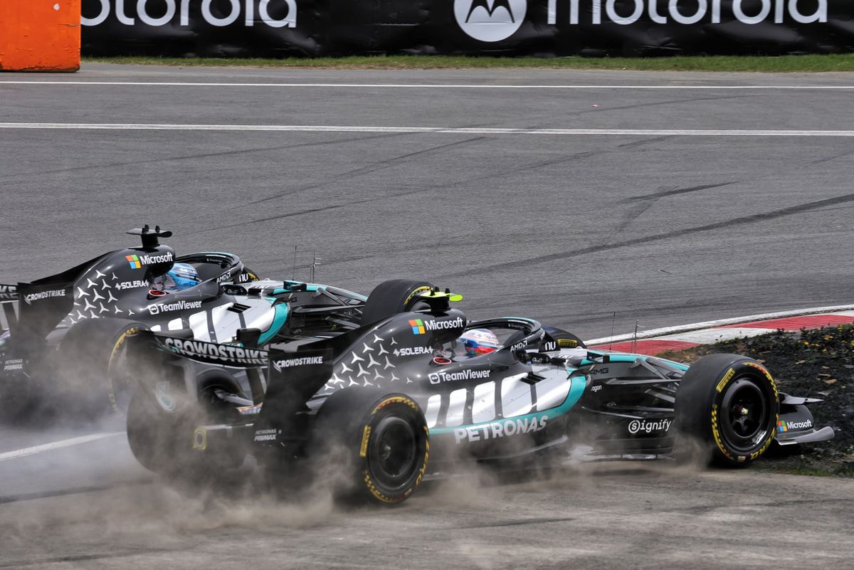 Our verdict on Russell and Antonelli's fiery Canada sprint battle thumbnail