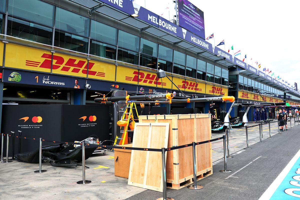 '100,000 transatlantic flights' cut from F1's carbon footprint thumbnail