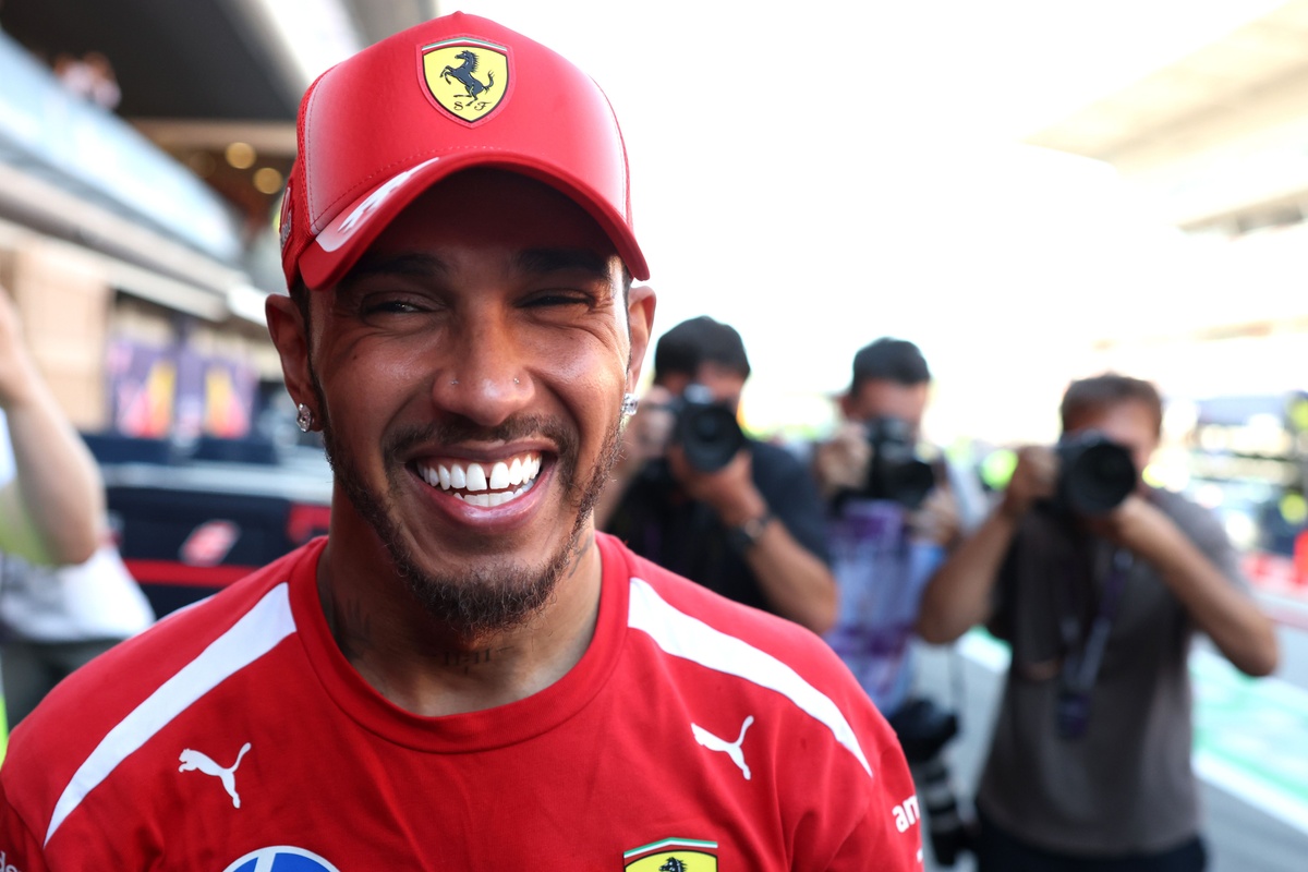"Two weeks ago it was a disaster" - Fred Vasseur brushes aside Lewis Hamilton title talk source thumbnail