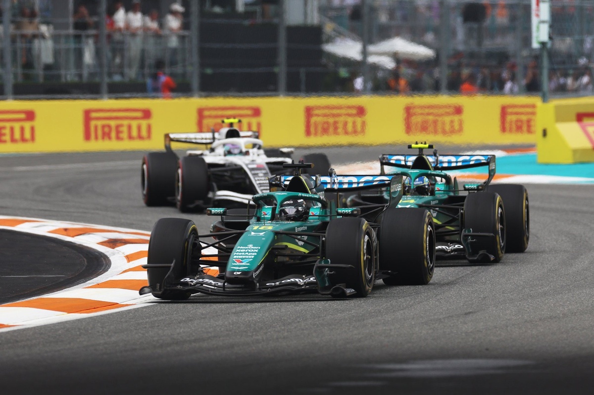 Honda gets extra F1 power unit help after FIA tweaks cost cap rules thumbnail