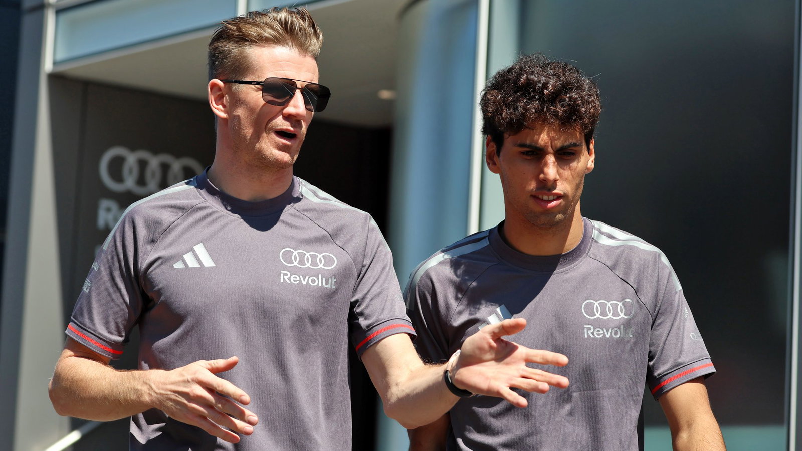 "My spot is filled" - Audi driver rubbishes Carlos Sainz replacement rumours source thumbnail