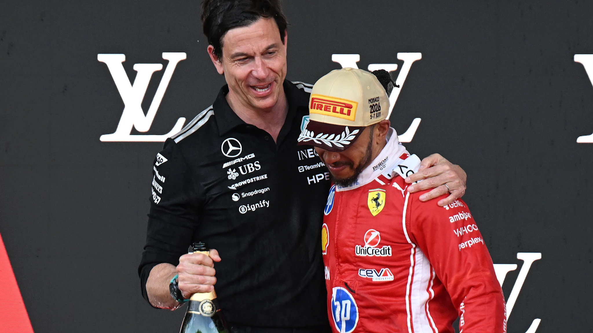 ‘If he smells blood, he goes' – Wolff on Hamilton title threat source thumbnail